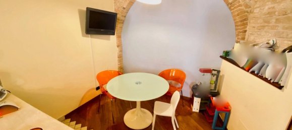 7-Zimmer Wohnung in Fabriano, Italy, Nr. 146868 19