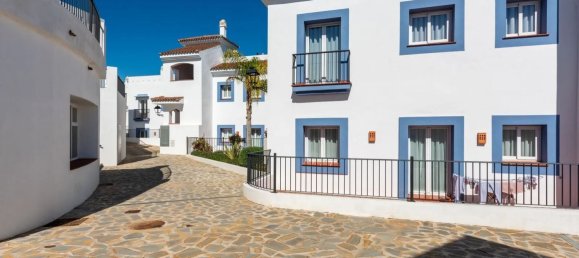 2 bedrooms Apartment in Estepona, Spain No. 21253 21