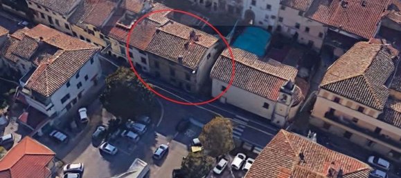 4 rooms Apartment in Lastra a Signa, Italy No. 97142 2