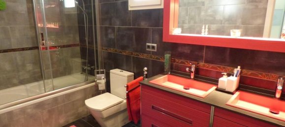 3 bedrooms House in Alicante, Spain No. 148344 17