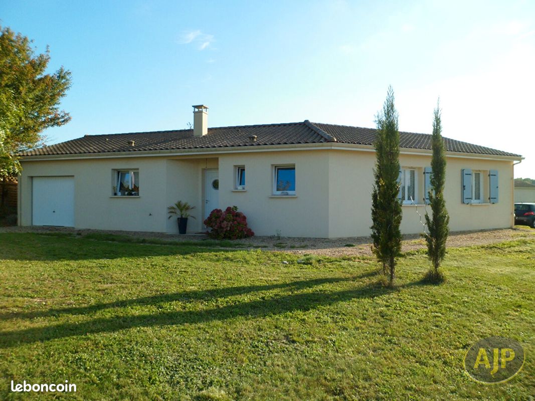 4 Schlafzimmer Haus in Charente-Maritime, France, Nr. 337103