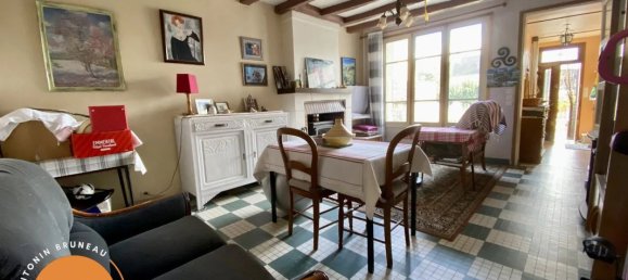 3 bedrooms House in Ligueil, France No. 82716 3