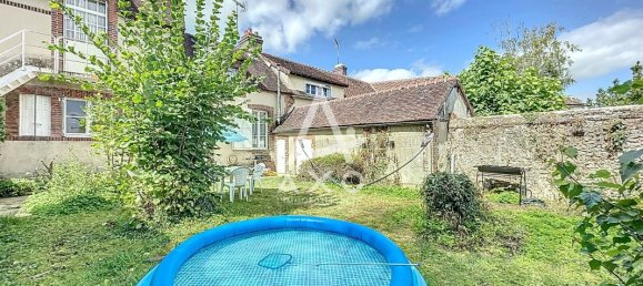 3 Schlafzimmer Haus in La Ferte-Vidame, France, Nr. 246370 2