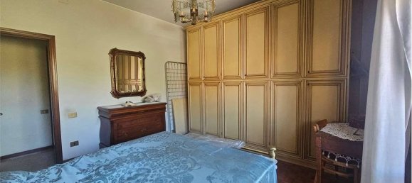 4 bedrooms Apartment in Urbino, Italy No. 344632 39