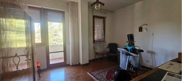 4 bedrooms Apartment in Urbino, Italy No. 344632 36