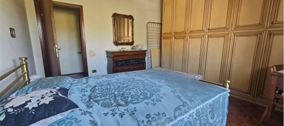 4 bedrooms Apartment in Urbino, Italy No. 344632 41