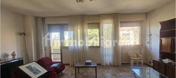 4 bedrooms Apartment in Urbino, Italy No. 344632 8