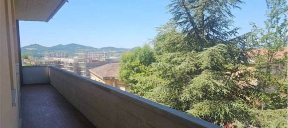 4 bedrooms Apartment in Urbino, Italy No. 344632 20