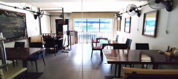 Коммерческая недвижимость 464м² в Чонбури, Таиланд № 77838 7