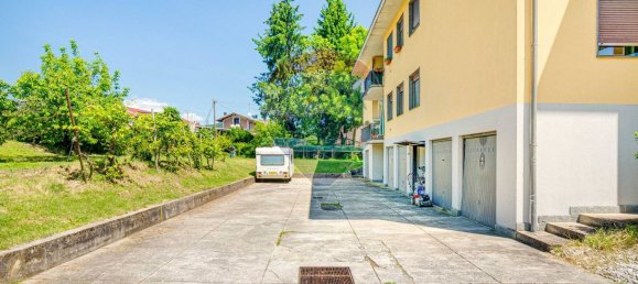 3-salle Appartement à Cantello, Italy No. 283248 15