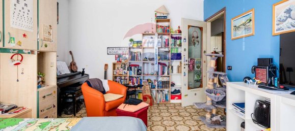 3-salle Appartement à Cantello, Italy No. 283248 12