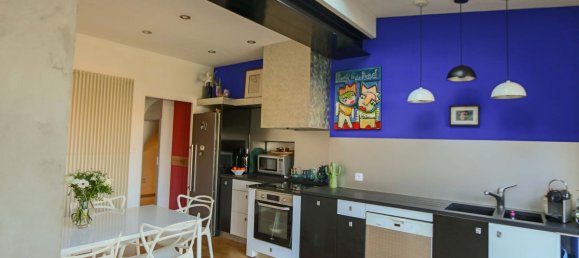 4 bedrooms House in Nantes, France No. 363407 3