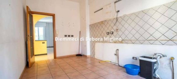 2 bedrooms Apartment in Genoa, Italy No. 354031 22