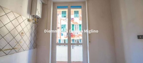2 bedrooms Apartment in Genoa, Italy No. 354031 16