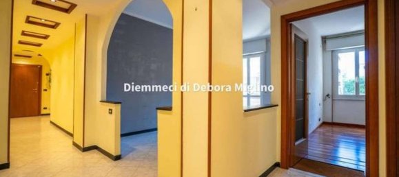 2 bedrooms Apartment in Genoa, Italy No. 354031 27