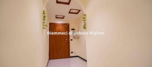 2 bedrooms Apartment in Genoa, Italy No. 354031 14