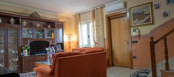 6غرفة فيلا في Parete, Italy رقم 231277 4