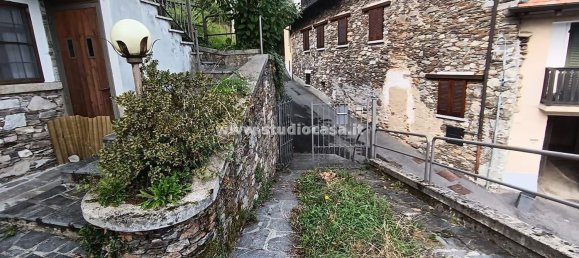 3 bedrooms Villa in Stresa, Italy No. 347689 11