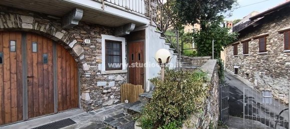 3 bedrooms Villa in Stresa, Italy No. 347689 3