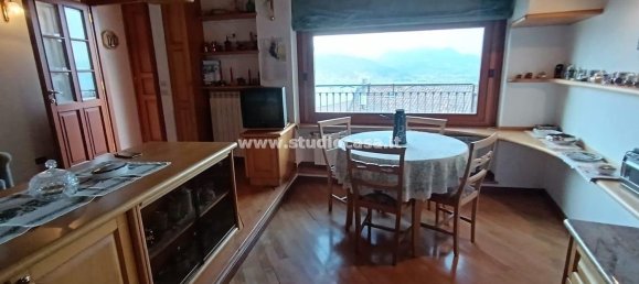 3 bedrooms Villa in Stresa, Italy No. 347689 19