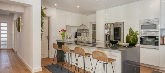 4 Schlafzimmer Villa in Cascais, Portugal, Nr. 117787 15