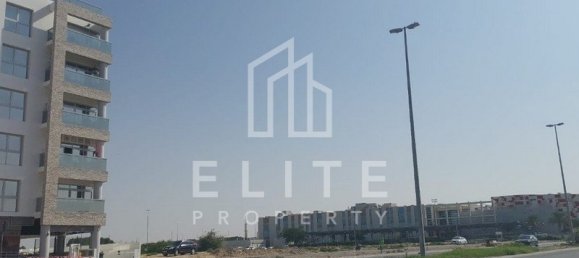 terreno en venta en Dubai, UAE № 103146 6