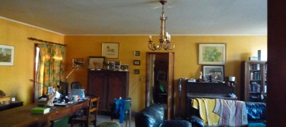  Castillos de 3 dormitorios en Coucy-le-Chateau-Auffrique, France No. 74364 44