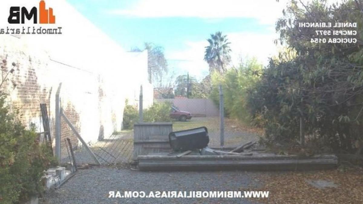  قطعة أرض في San Isidro, Argentina رقم 33093