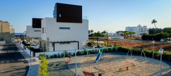 Villa de 4 dormitorios en Ayia Napa, Cyprus No. 29023 4