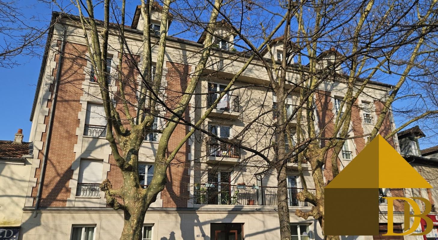 Apartamento de 2 dormitorios en Maisons-Alfort, France No. 105031