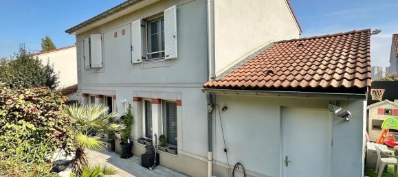 4 غرف نوم منزل في Noisy-le-Sec, France رقم 136047 8