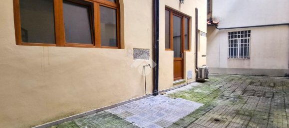 Studio in Pistoia, Italy No. 38101 4