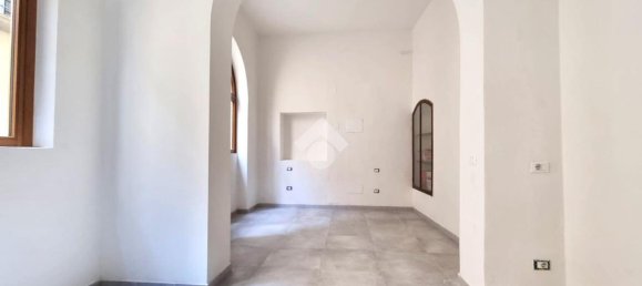 Studio in Pistoia, Italy No. 38101 15