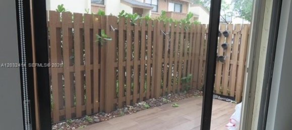 2 dormitorios dúplex en alquiler en Miami, Miami-Dade, Florida, USA № 615014 17