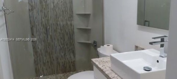 2 dormitorios dúplex en alquiler en Miami, Miami-Dade, Florida, USA № 615014 6