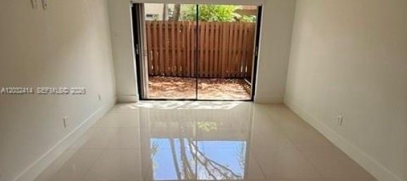2 dormitorios dúplex en alquiler en Miami, Miami-Dade, Florida, USA № 615014 19