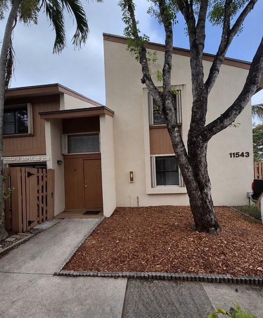2 dormitorios dúplex en alquiler en Miami, Miami-Dade, Florida, USA № 615014