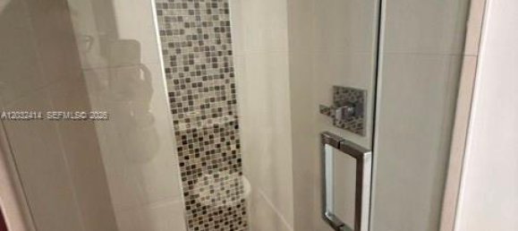 2 dormitorios dúplex en alquiler en Miami, Miami-Dade, Florida, USA № 615014 5