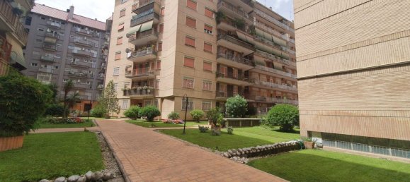 3 rooms Apartment in Rome, Italy No. 192290 28