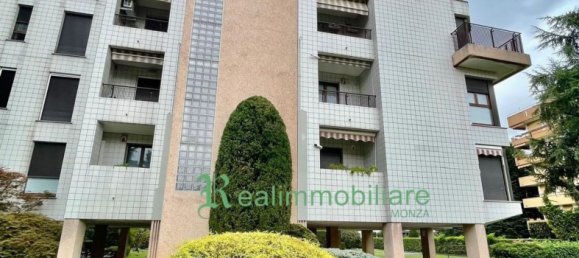 Квартира с 4 спальнями в Ведано аль Ламбро, Италия № 334602 8