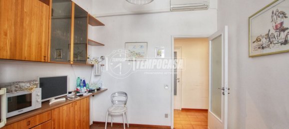 5 Schlafzimmer Wohnung in Ancona, Italy, Nr. 340303 8