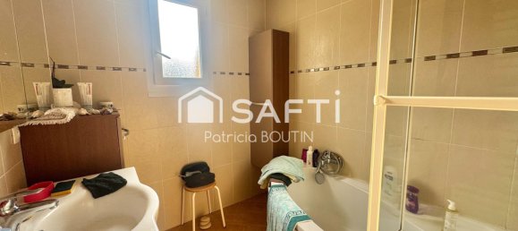 4 bedrooms House in Deux-Sevres, France No. 339602 10