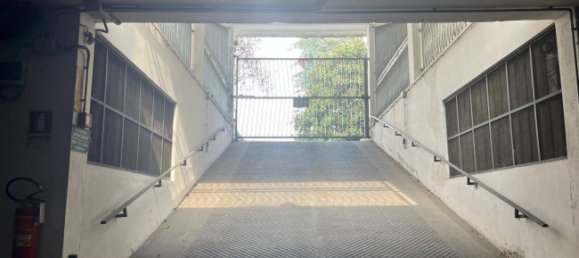 1 room Garage in Rivoli, Italy No. 126093 2