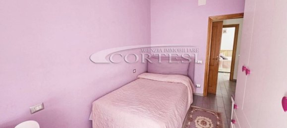 3 bedrooms Apartment in Umbertide, Italy No. 293835 10