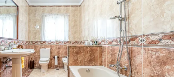 6 bedrooms Villa in Cascais, Portugal No. 141369 18