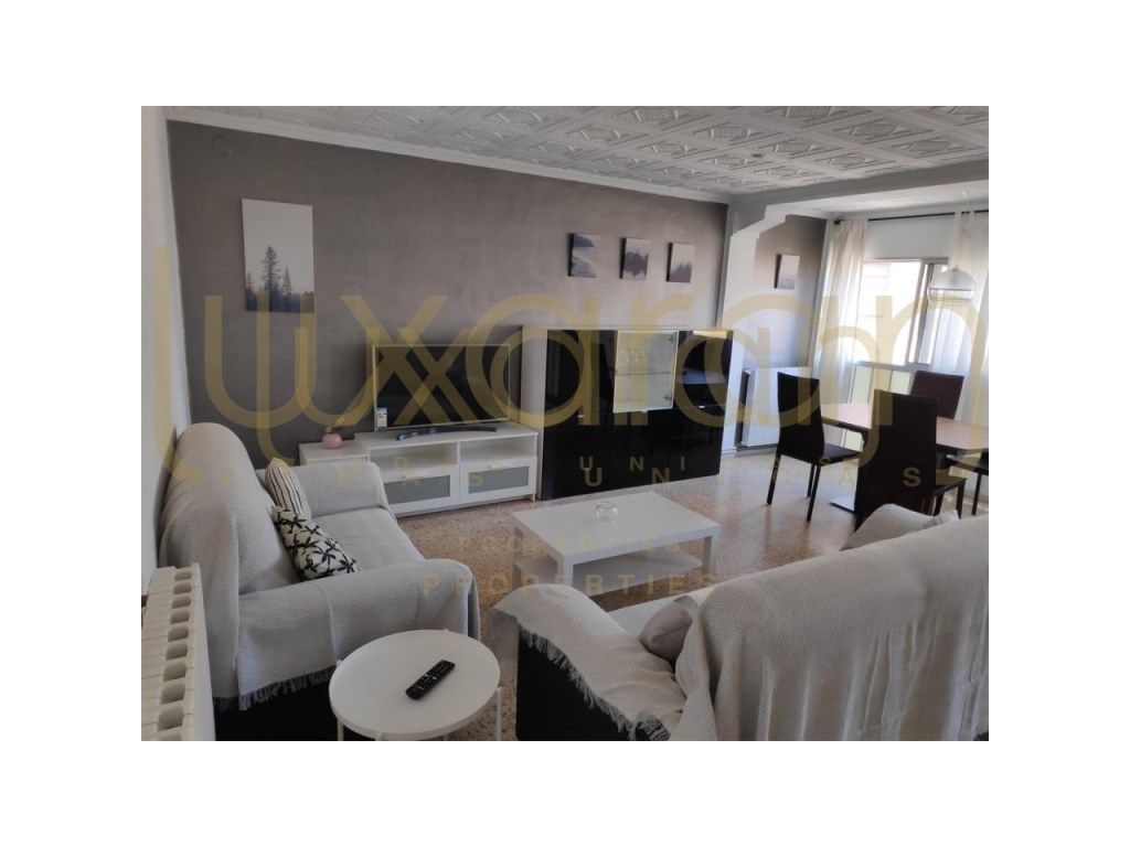 4 bedrooms Apartment in Lleida, Spain No. 138847