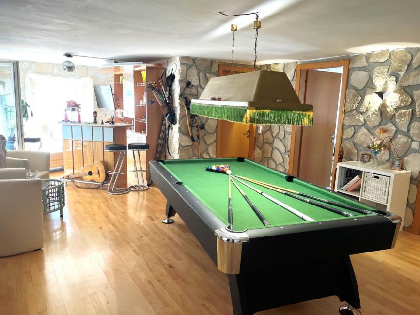 Casa de 14 habitaciónes en Klosterle, Austria No. 119461