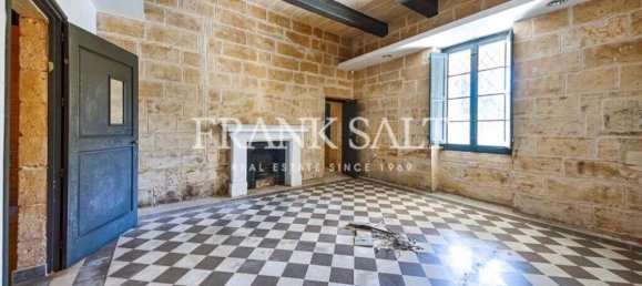 Hotel de 4 dormitorios en Tarxien, Malta No. 8058 8