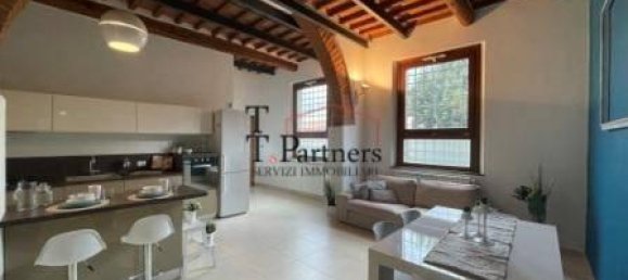 4 rooms House in Campi Bisenzio, Italy No. 40327 2