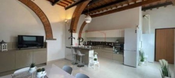 4 rooms House in Campi Bisenzio, Italy No. 40327 8
